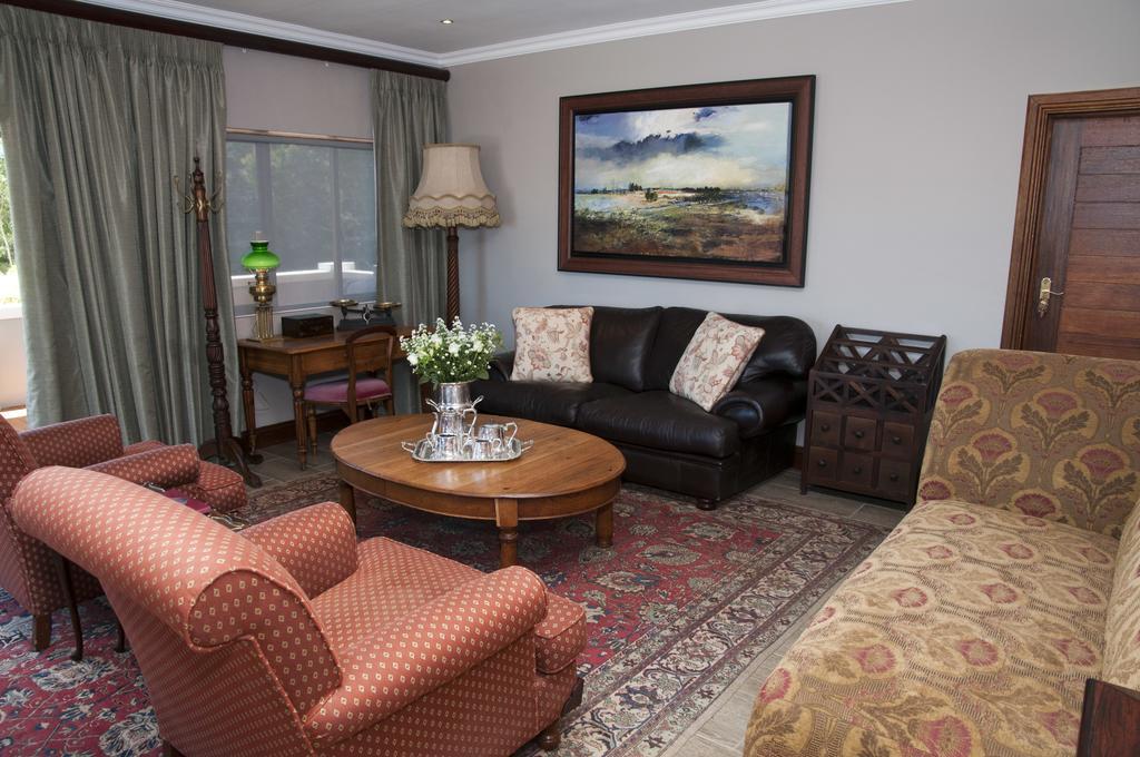 Madison Manor Boutique Hotel Книсна Екстериор снимка
