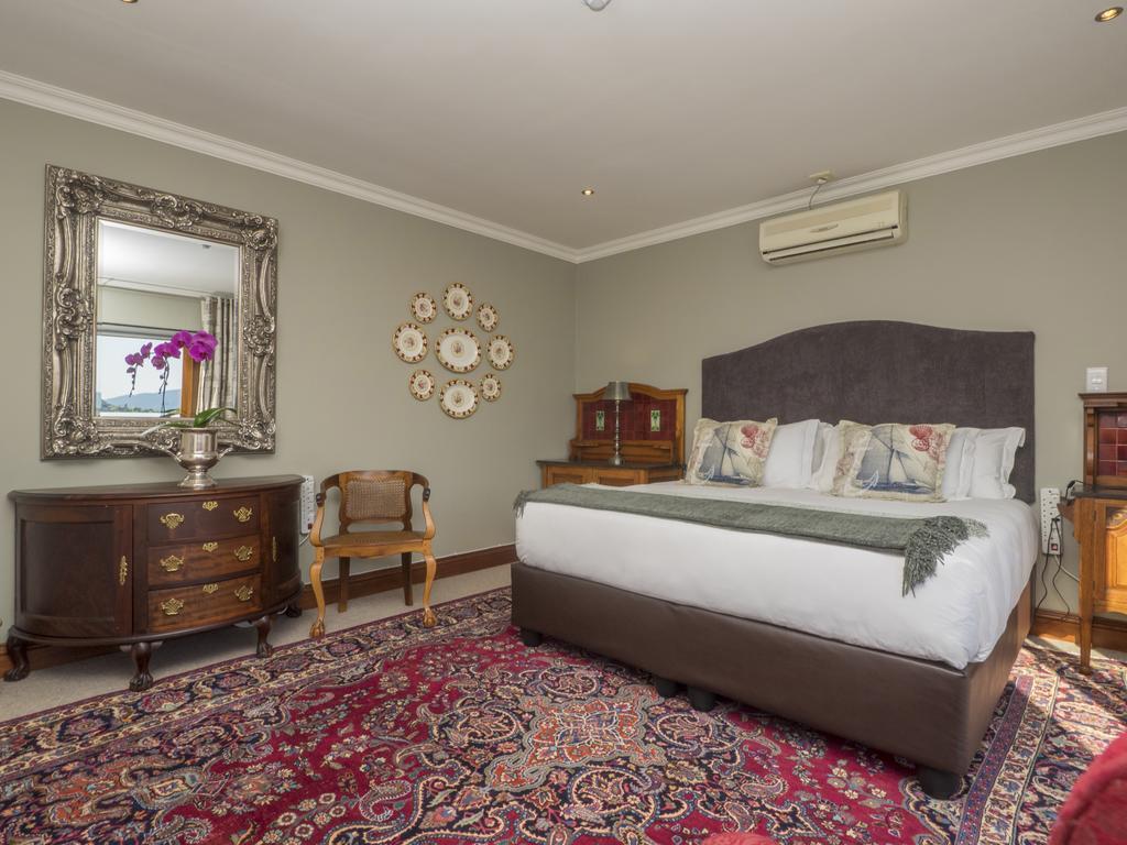 Madison Manor Boutique Hotel Книсна Екстериор снимка