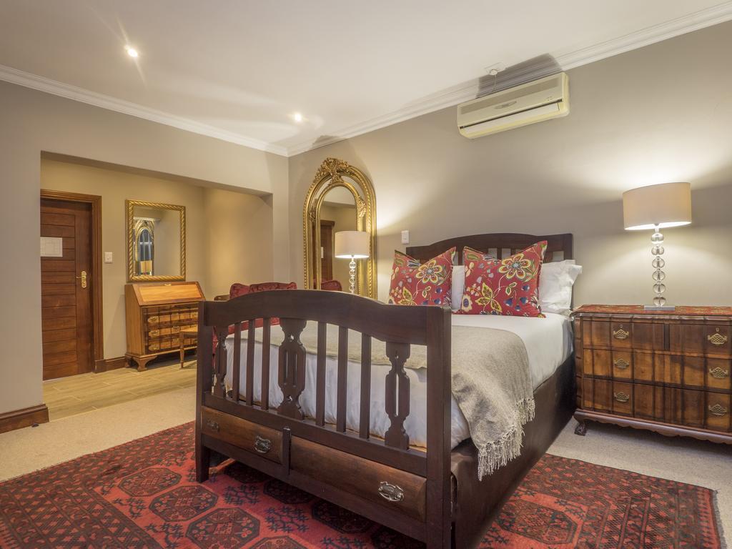 Madison Manor Boutique Hotel Книсна Екстериор снимка