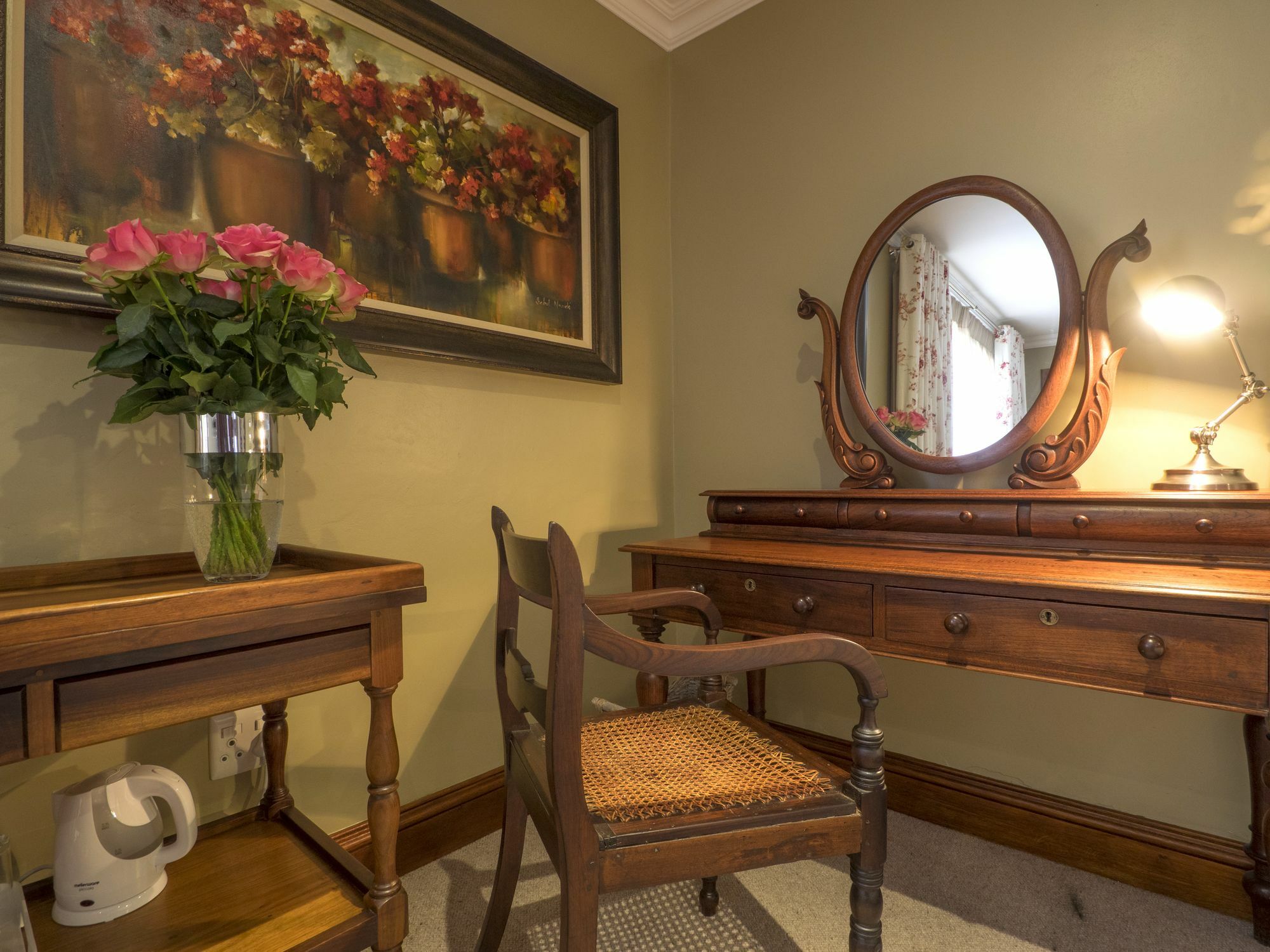 Madison Manor Boutique Hotel Книсна Екстериор снимка